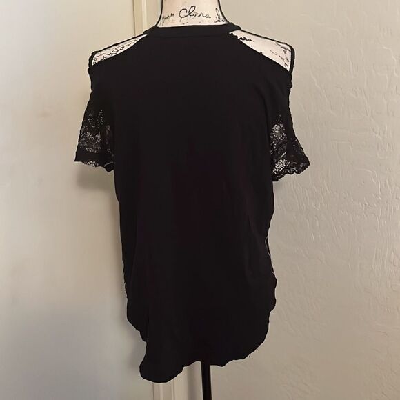Trunk LTD Zac Brown Distressed Lace Sheer Mesh Detailing Black Graphic Shirt - Picture 5 of 13